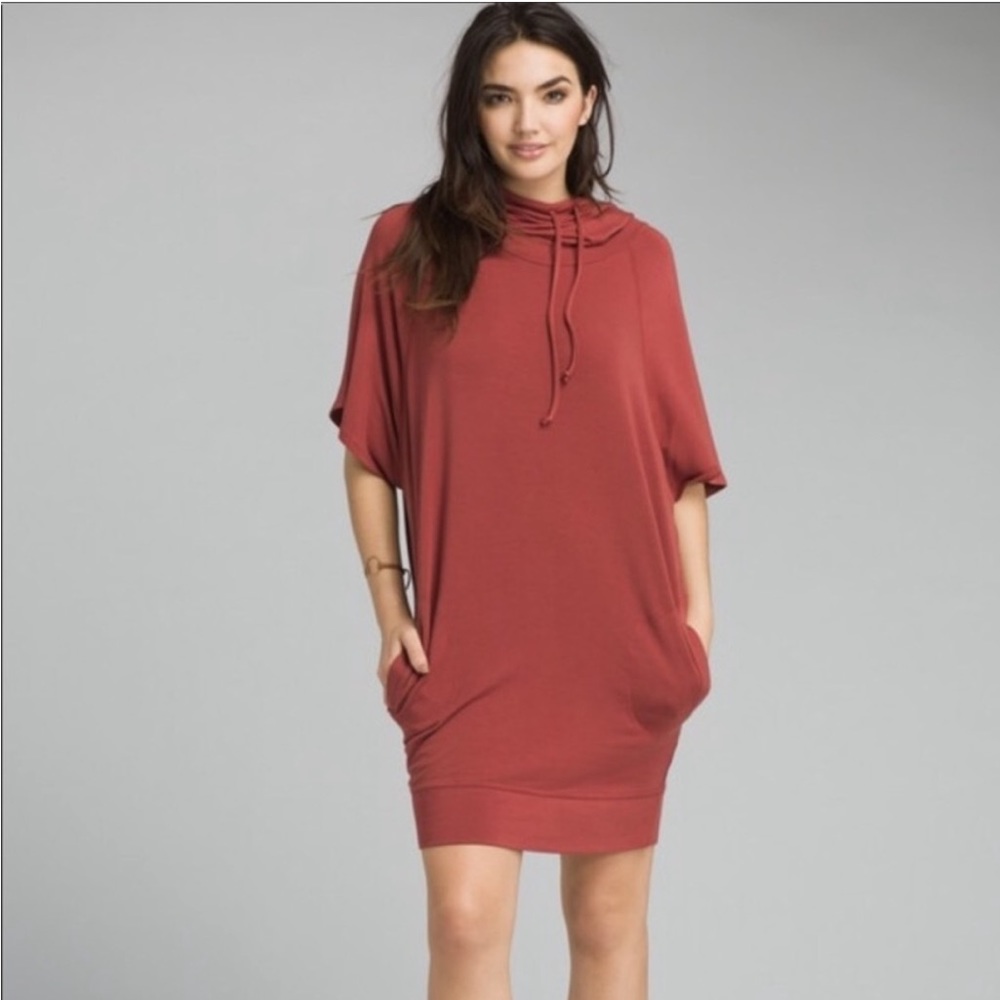 Prana Carys Athletic Dress im Maroon, size L